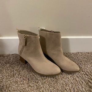 New With Tags Old Navy Faux-Suede Boots